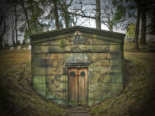Allegheny Cemetery Day in Winter