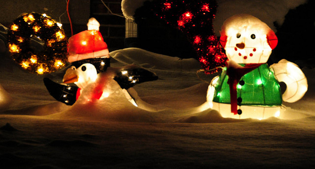 G. Industries Airblown Inflatable Hunting Snowman