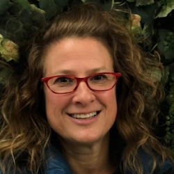 Daphne Biener