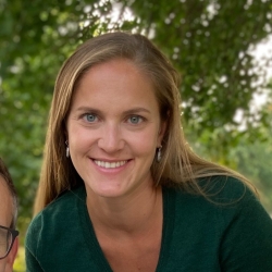 Laura Mullen