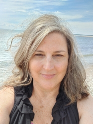 Andrea Mozarowski